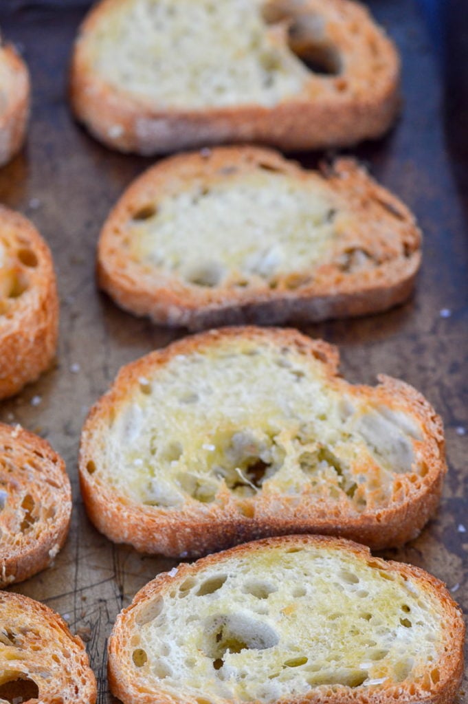 toasted bread olive oil crostini baguette