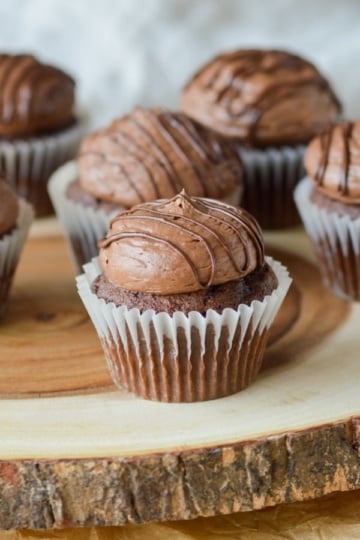 chocolate buttercream on chocolate cupcakes
