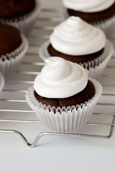 cropped-marshmallow-frosting_-11-min.jpg