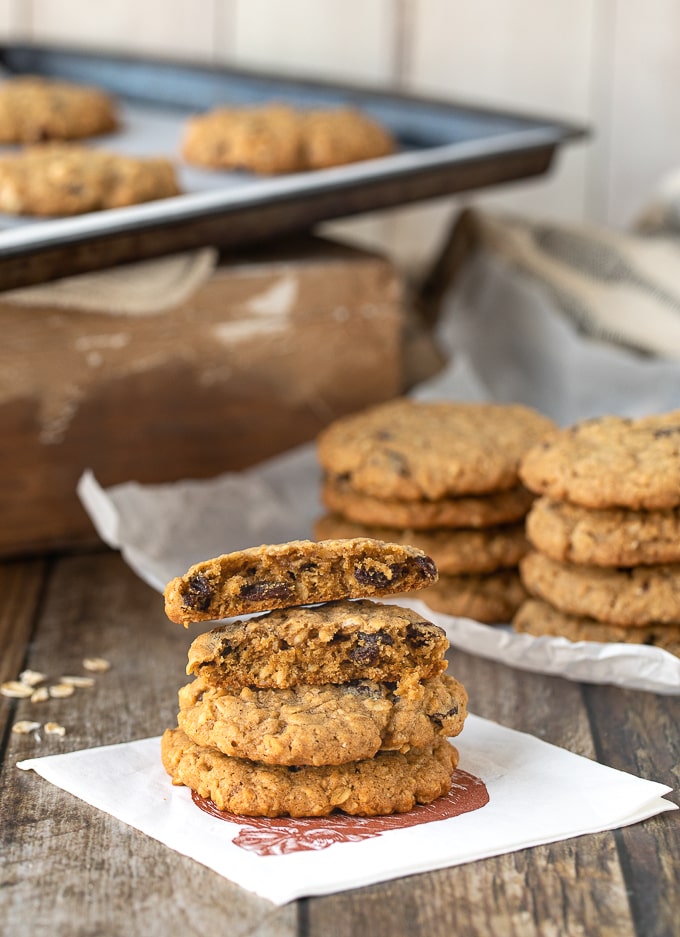 oatmeal raisin cookies up closee