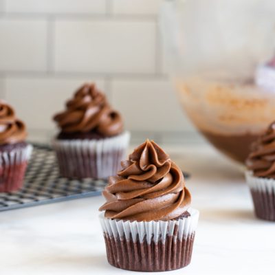 chocolate cream cheese frosting on cupcake