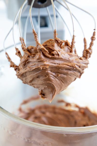 cropped-chocolate-cream-cheese-frosting_-2-min.jpg