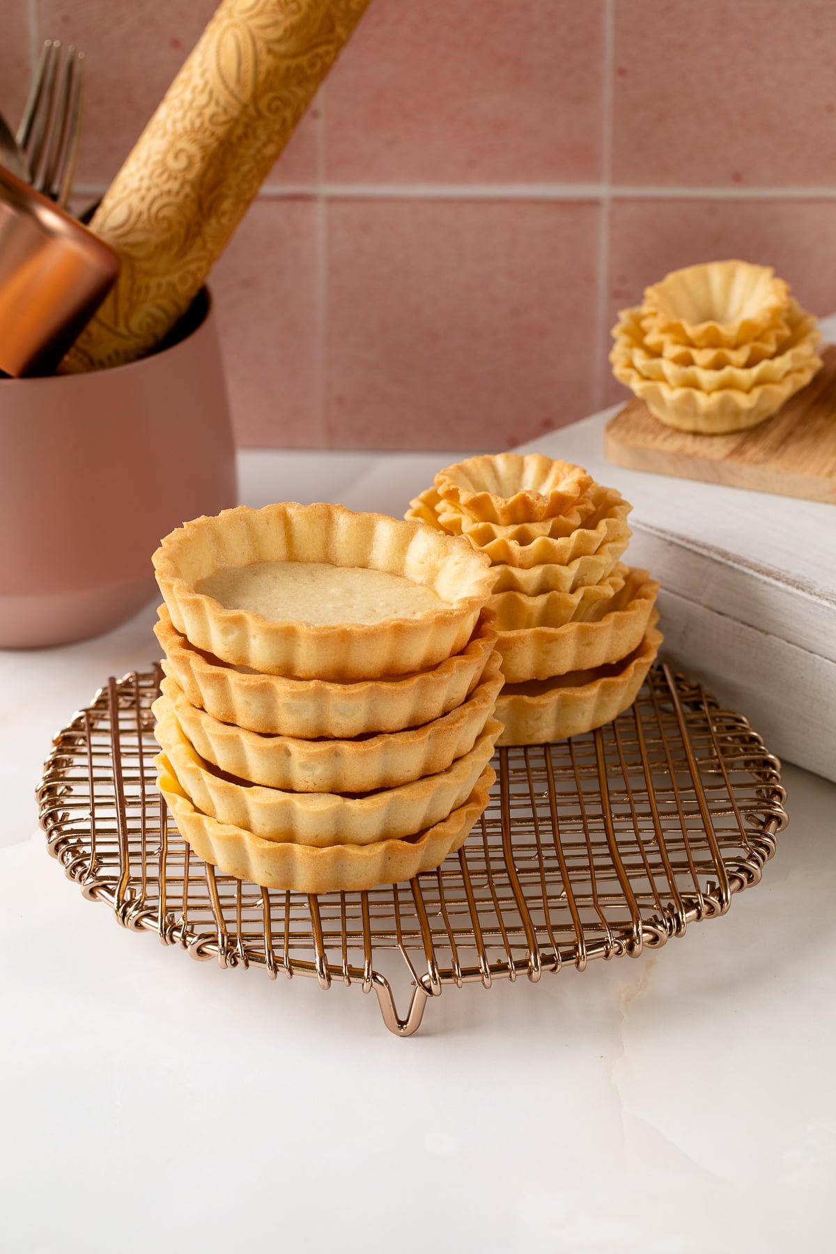 A step by step How To to making the perfect tart shell.