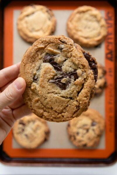 cropped-jaque-torres-chocolate-chip-cookies-final-16-min.jpg
