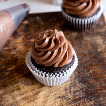 chocolate swiss meringue buttercream on cupcake.